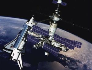 How a collision with the Russian space station Mir almost ended in